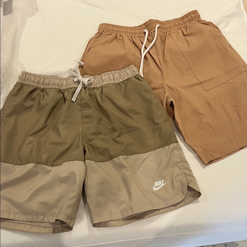 Nike Men's Olive and Beige Athletic Shorts